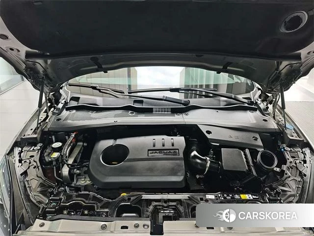 Jaguar E-PACE 2023 Темно-серый из Китая, фото 5