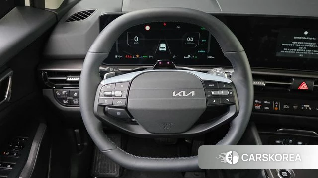 Kia The New Sportage 5th Generation Hybrid 2025 Белый из Кореи, фото 5