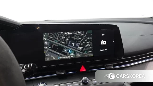 Hyundai The New Avante (CN7) 2024 Светло-серебряный цвет из Кореи, фото 5