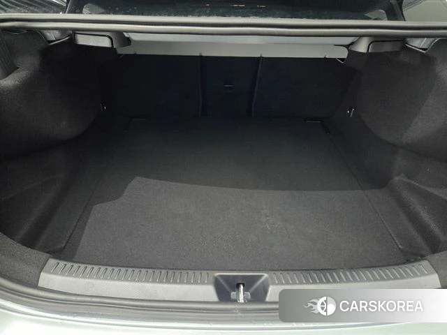 Mercedes-Benz A-Class W177 2025 Серебряный из Кореи, фото 5