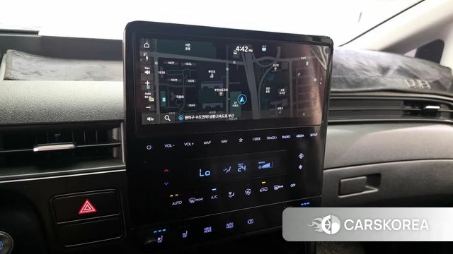 Hyundai Staria 2023 Белый из Кореи, фото 5