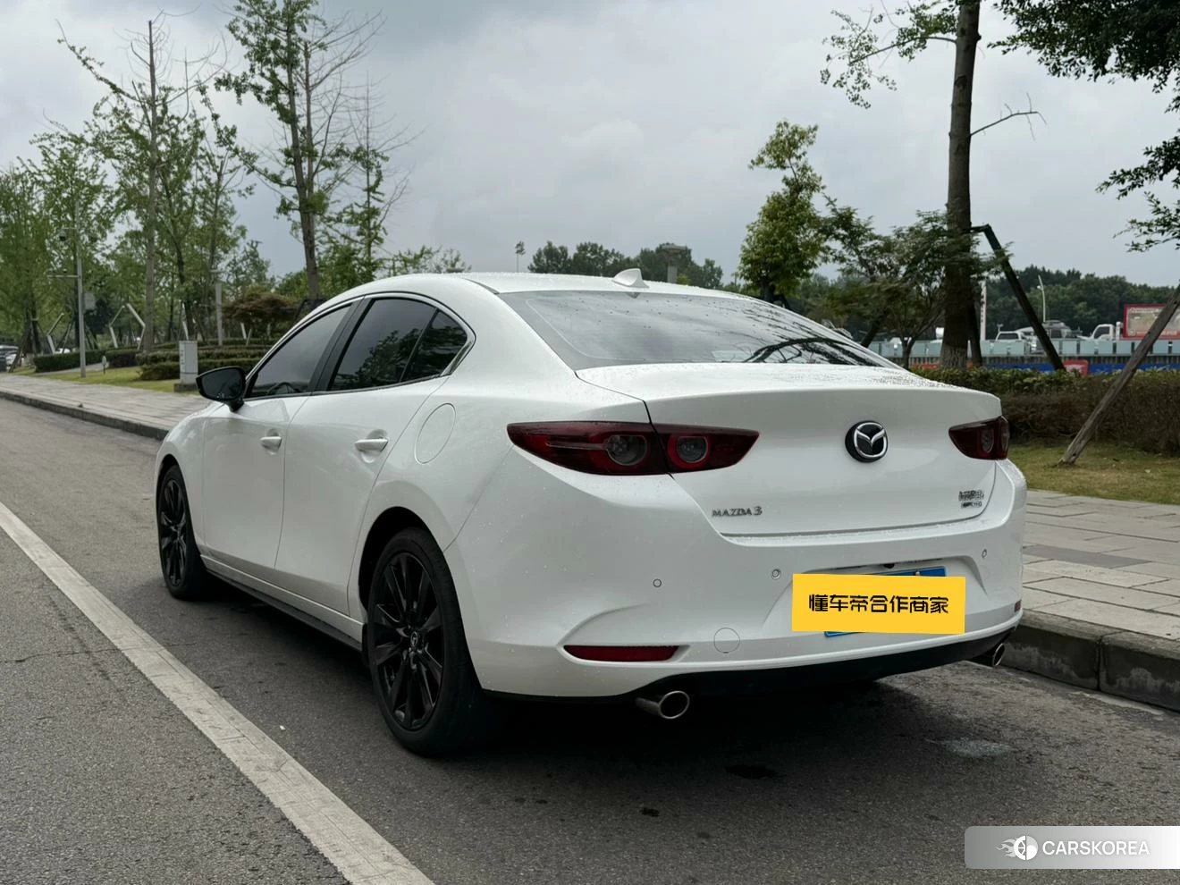 Mazda 3 Angkesaila 2023 Белый из Китая, фото 5