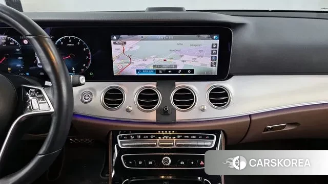 Mercedes-Benz E-Class W213 2020 Белый из Кореи, фото 5