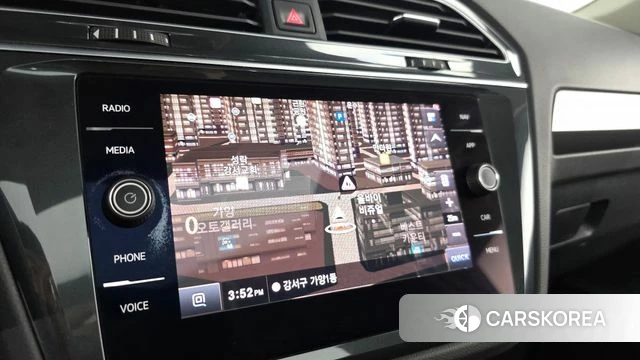 Volkswagen Tiguan second Generation 2020 Серебристо-серый из Кореи, фото 5