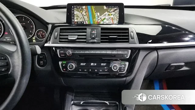 BMW 3 Series GT (F34) 2018 Синий из Кореи, фото 5