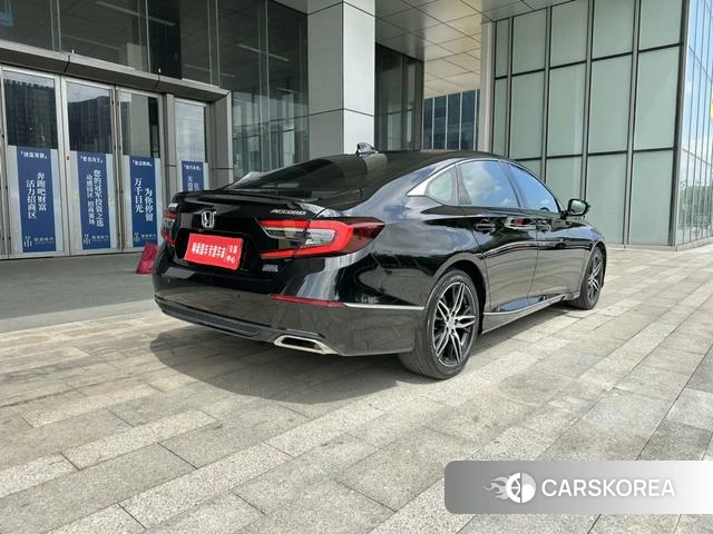 Honda Accord id 4367547 из Китая 5