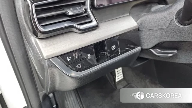 Kia Sportage 5th Generation 2024 Белый из Кореи, фото 5