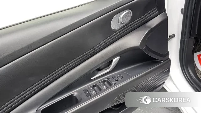 Hyundai Avante (CN7) 2022 Белый из Кореи, фото 5