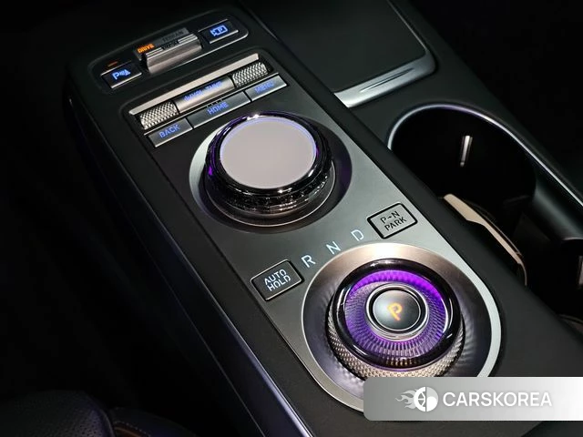 Genesis GV70 2021 Черный из Кореи, фото 5