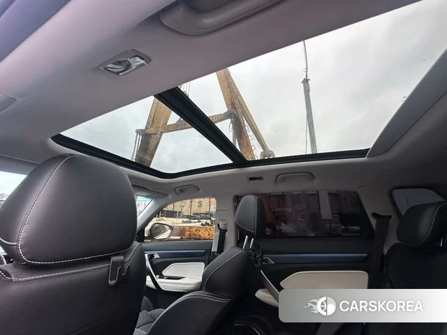 Geely Automobile Boyue 2023 Белый из Китая, фото 5
