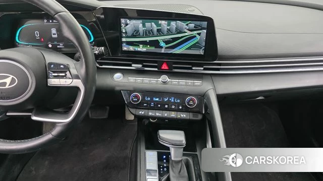 Hyundai The New Avante (CN7) 2023 Белый из Кореи, фото 5