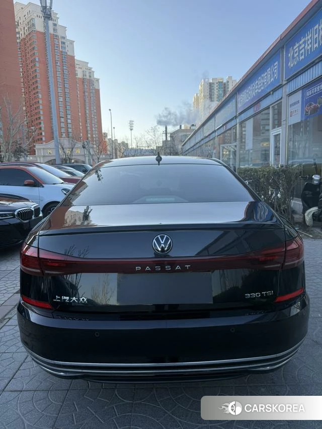 Volkswagen Passat 2023 Черный из Китая, фото 5