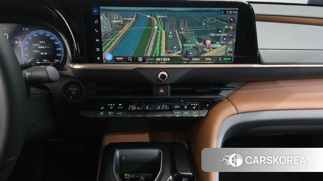 Toyota Crown Crossover 2026 Серебристо-серый из Кореи, фото 5