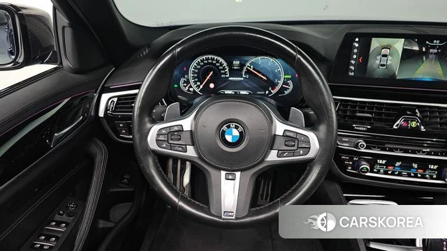 BMW 5 Series (G30) 2018 Синий из Кореи, фото 5