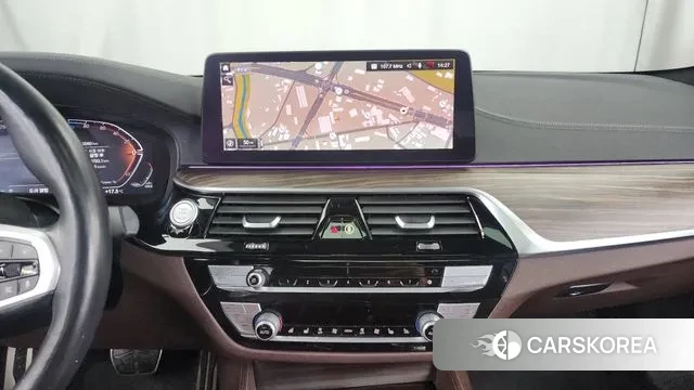 BMW 5 Series (G30) 2021 Серый из Кореи, фото 5