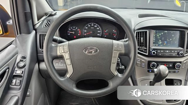 Hyundai The New Grand Starex 2019 Желтый из Кореи, фото 5