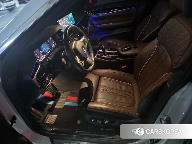 BMW 6 Series GT (G32) 2022 Белый из Кореи, фото 5