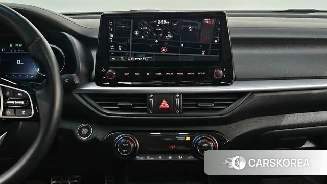 Kia The New K3 2nd generation 2022 Белый из Кореи, фото 5