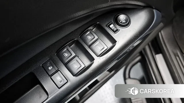 Chevrolet (GM Daewoo) Real New Colorado 2022 Черный из Кореи, фото 5