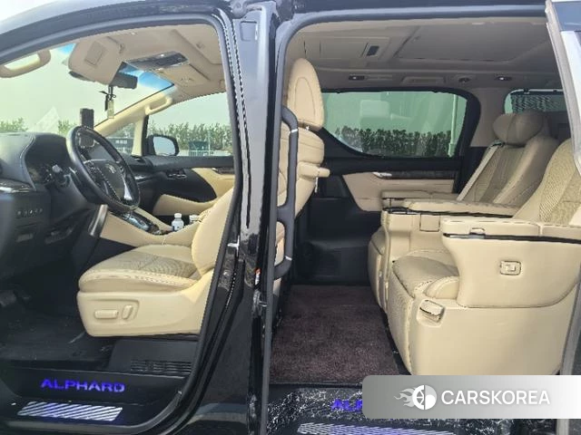 Toyota Elfa 2023 Черный из Китая, фото 5
