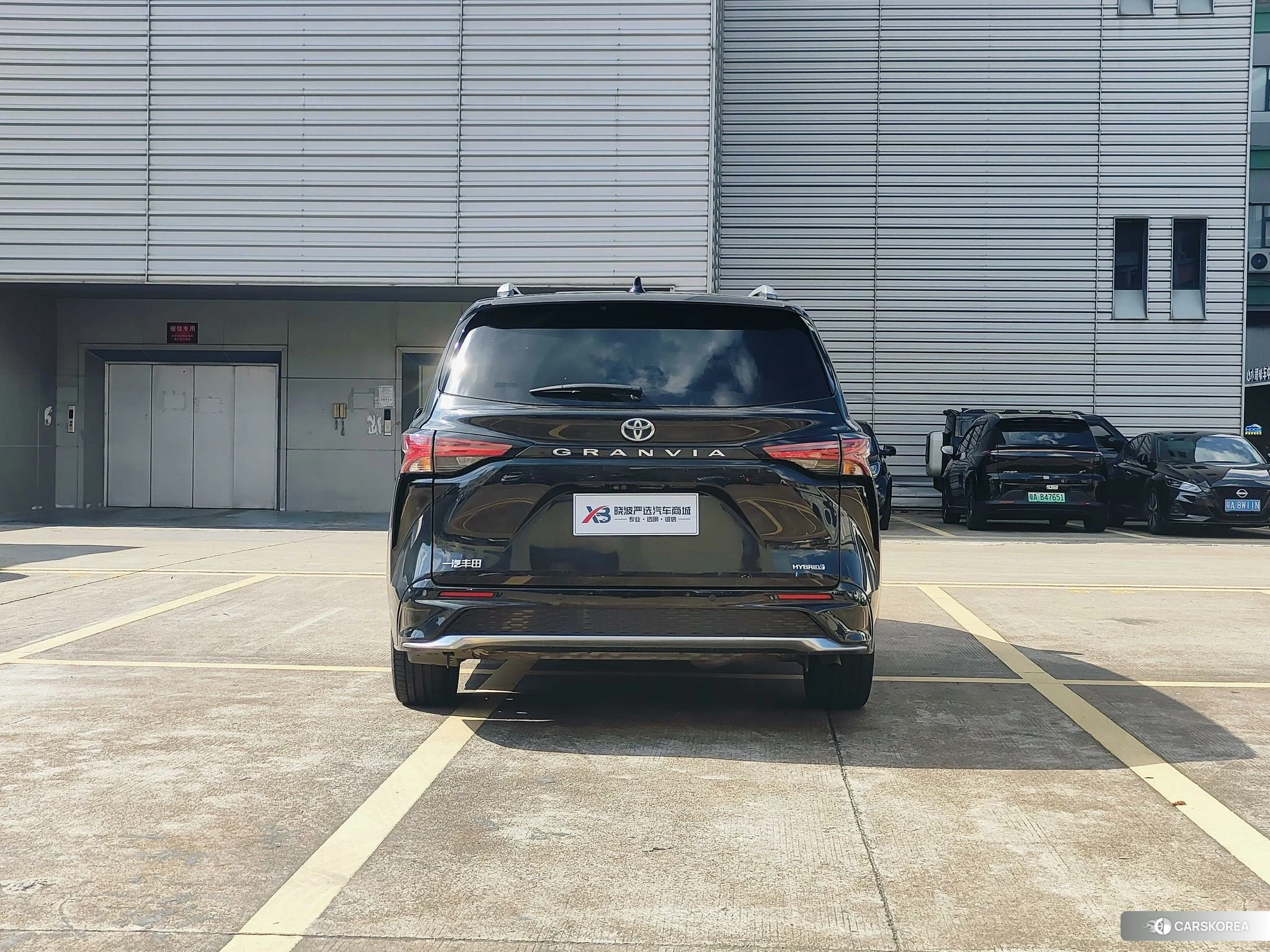Toyota Grevia 2023 Черный из Китая, фото 5