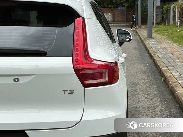 Volvo XC40 2021 Белый из Китая, фото 5