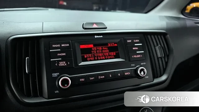 Kia The New Kia Ray 2023 Белый из Кореи, фото 5