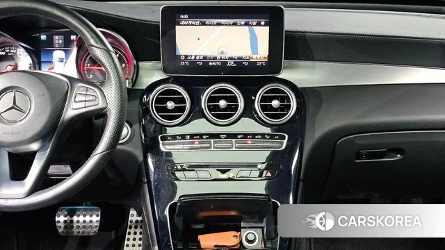 Mercedes-Benz GLC-Class X253 2018 Белый из Кореи, фото 5