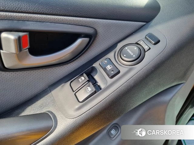 Hyundai The New Grand Starex 2018 Желтый из Кореи, фото 5