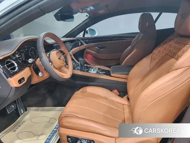 Bentley Continental GT 3rd Generation 2022 Белый из Кореи, фото 5