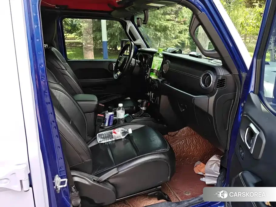 Jeep Wrangler 2018 Синий из Китая, фото 5