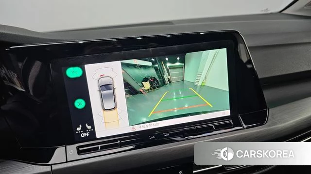 Volkswagen Golf 8th Generation 2022 Черный из Кореи, фото 5