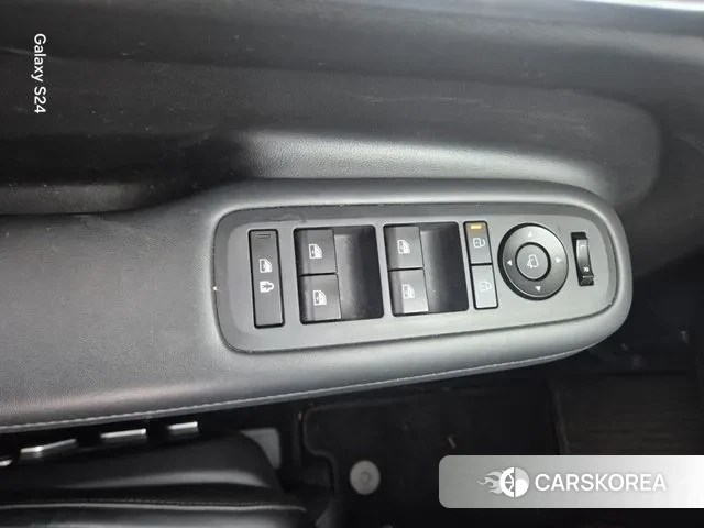 Hyundai Santa Fe (MX5) 2023 Серый из Кореи, фото 5