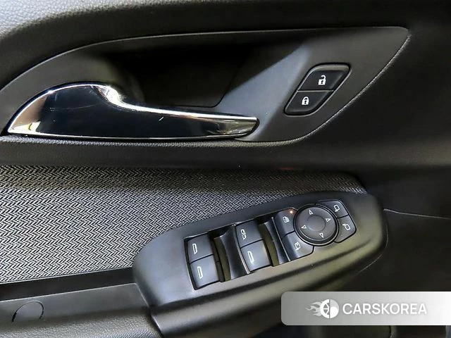 Chevrolet (GM Daewoo) Trailblazer 2021 Белый из Кореи, фото 5