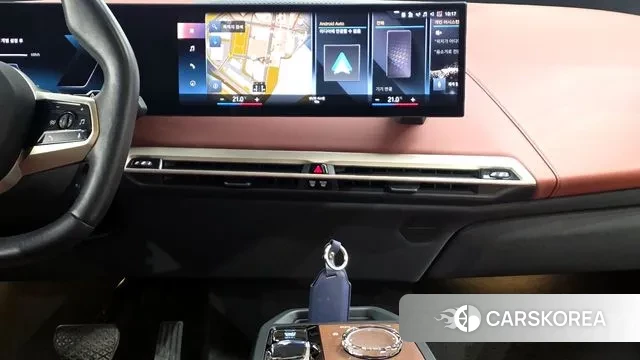 BMW iX 2023 Серый из Кореи, фото 5