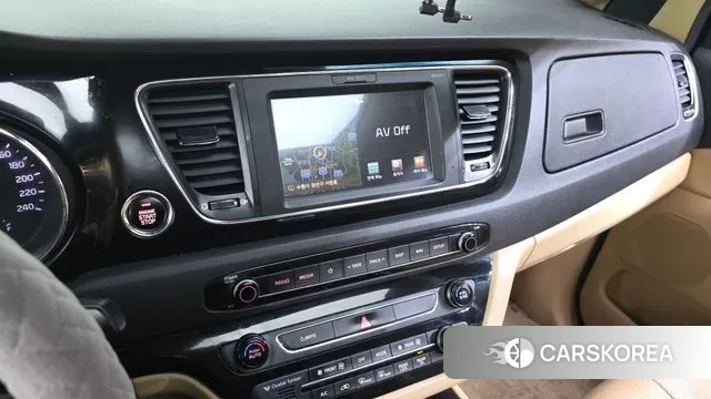 Kia All New Carnival 2018 Белый из Кореи, фото 5