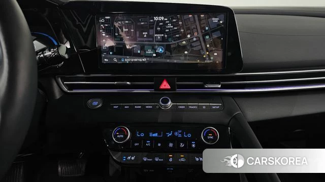 Hyundai The New Avante (CN7) 2024 Белый из Кореи, фото 5