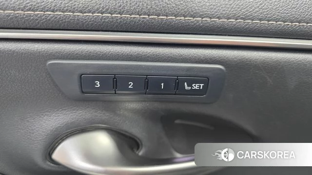 Lexus ES300h 7th generation 2019 Черный из Кореи, фото 5