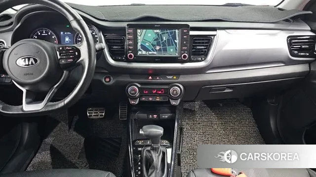 Kia Stonic 2018 Красный из Кореи, фото 5