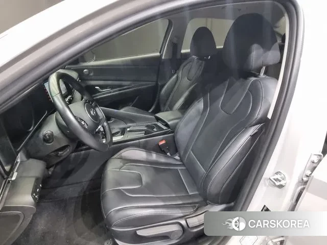 Hyundai Avante (CN7) 2021 Жемчужный цвет из Кореи, фото 5
