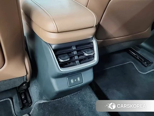 Hyundai Grandeur Hybrid (GN7) 2023 Белый из Кореи, фото 5