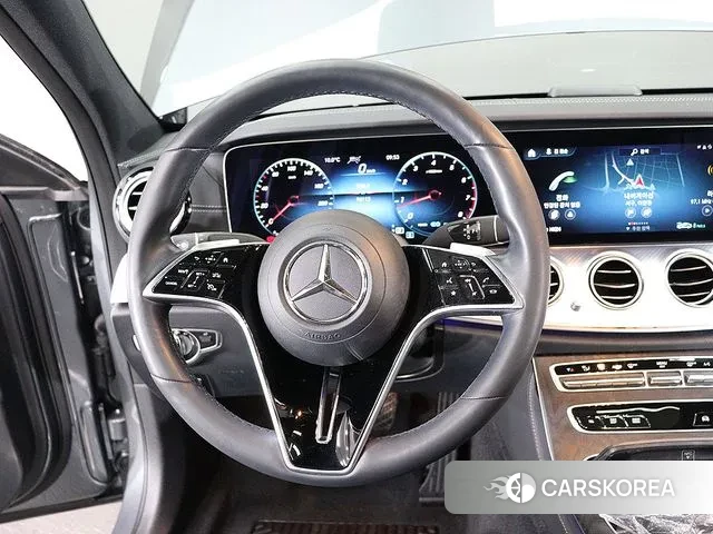 Mercedes-Benz E-Class W213 2021 Серый из Кореи, фото 5