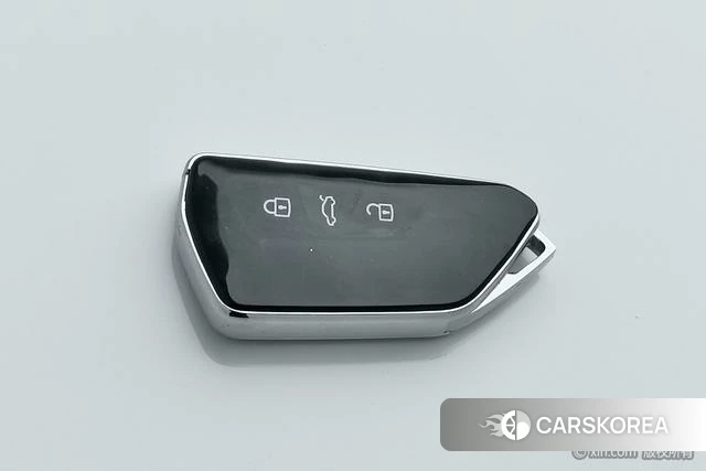 Volkswagen Golf 2021 Белый из Китая, фото 4