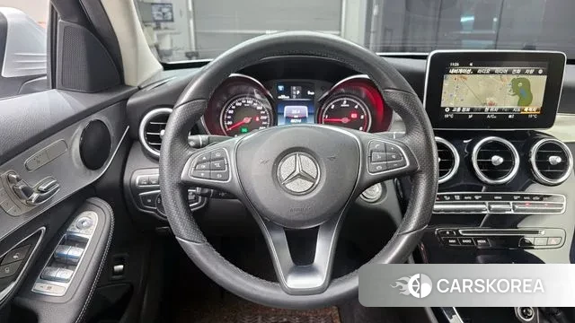 Mercedes-Benz C-Class W205 2018 Серебряный из Кореи, фото 5