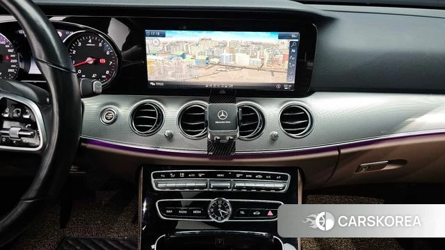 Mercedes-Benz E-Class W213 2018 Белый из Кореи, фото 5