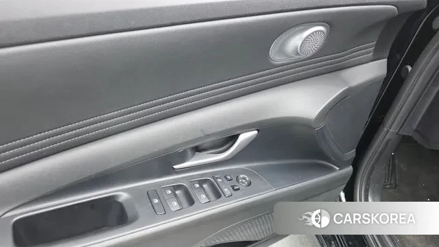 Hyundai Avante (CN7) 2022 Черный из Кореи, фото 5