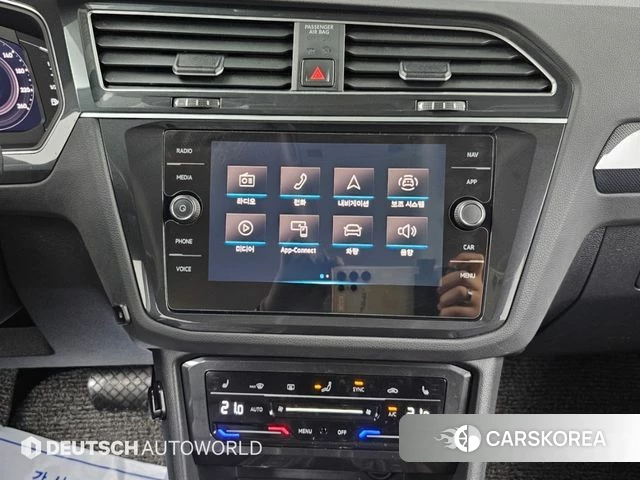 Volkswagen Tiguan second Generation 2021 Белый из Кореи, фото 5