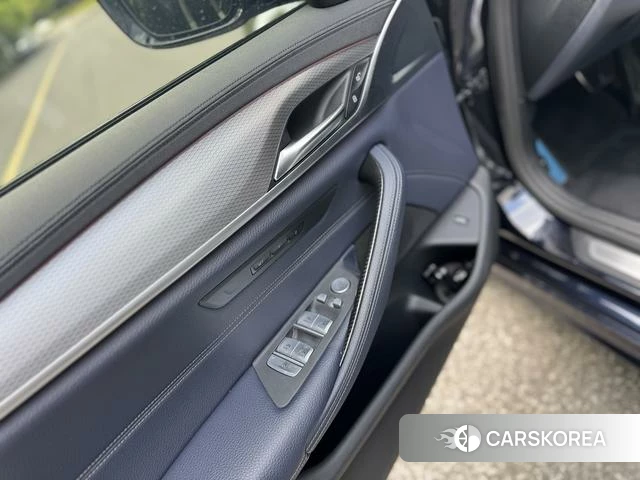 BMW 5 series (imported) 2020 Черный из Китая, фото 5
