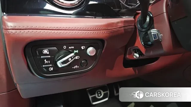 Bentley Bentayga 2022 Белый из Кореи, фото 5