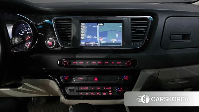 Kia The New Carnival 2019 Белый из Кореи, фото 5